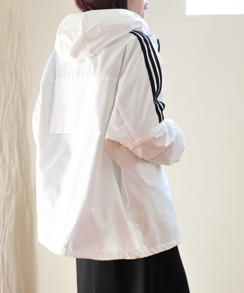 ULEULA(ウルア)の「ライン入りスポーティブルゾン(ブルゾン・レディース・ブラック/ホワイト・FREE)」の19枚目の写真