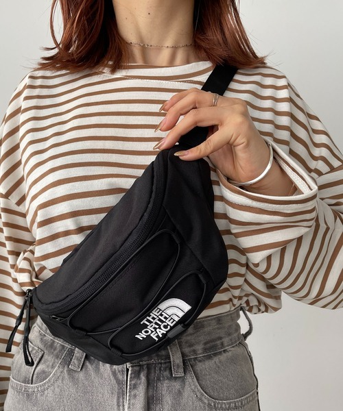 THE NORTH FACE（ザノースフェイス）の「【THE NORTH FACE】Jester  Lumbar ボディバッグ（ボディバッグ/ウエストポーチ・レディース・ブラック・FREE）」の5枚目の写真