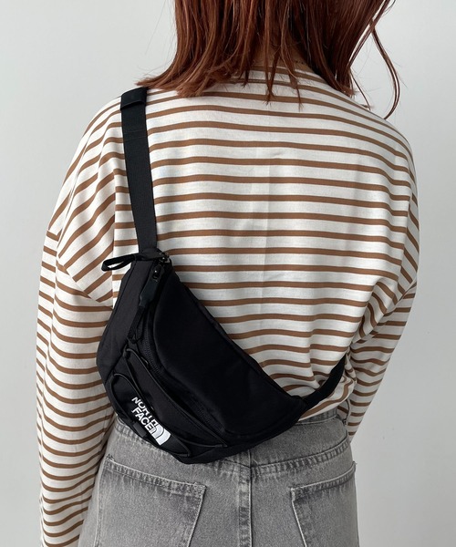 THE NORTH FACE（ザノースフェイス）の「【THE NORTH FACE】Jester  Lumbar ボディバッグ（ボディバッグ/ウエストポーチ・レディース・ブラック・FREE）」の6枚目の写真