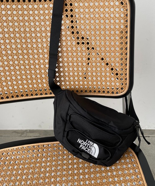 THE NORTH FACE（ザノースフェイス）の「【THE NORTH FACE】Jester  Lumbar ボディバッグ（ボディバッグ/ウエストポーチ・レディース・ブラック・FREE）」の9枚目の写真