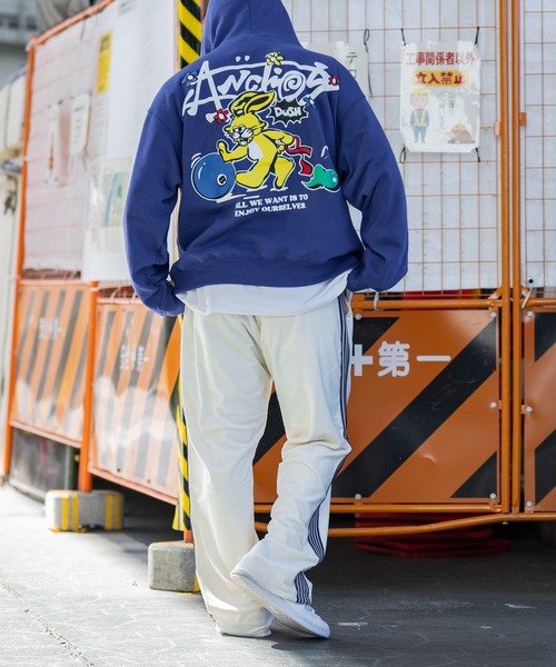 JOHN'S CLOSET(ジョンズクローゼット)の「【13 サイドライン ワンポイント刺繍 ベロアトラックパンツ(その他パンツ・メンズ・ブラウン/ホワイト/ワイン/ブラック・LARGE/MEDIUM)」の15枚目の写真