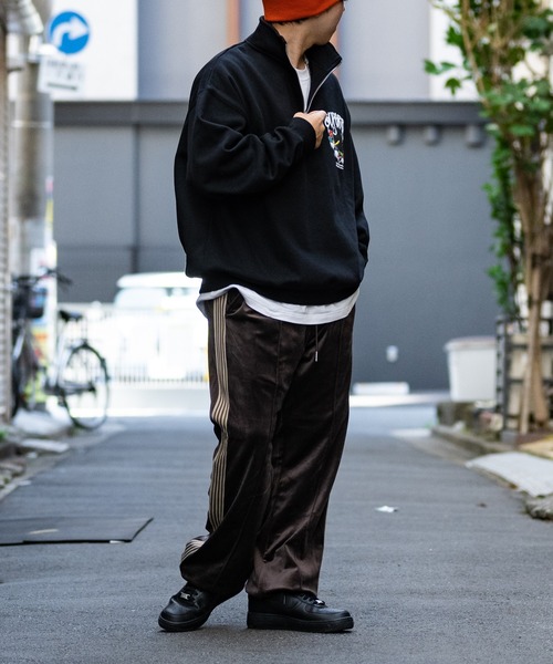 JOHN'S CLOSET(ジョンズクローゼット)の「【13 サイドライン ワンポイント刺繍 ベロアトラックパンツ(その他パンツ・メンズ・ブラウン/ホワイト/ワイン/ブラック・LARGE/MEDIUM)」の9枚目の写真