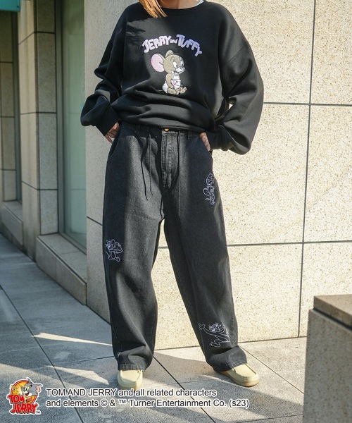 Tom＆Jerry（トムアンドジェリー）の「【OUTDOOR PRODUCTS/アウトドアプロダクツ】【TOM AND JERRY/トムとジェリー】 トムジェリ 　タフィー　 コラボ　　刺繍 　 オーバーサイズデニム　ワイドデニム　ジーンズ（デニムパンツ・メンズ・ブラック/ブルー・MEDIUM/LARGE）」の16枚目の写真