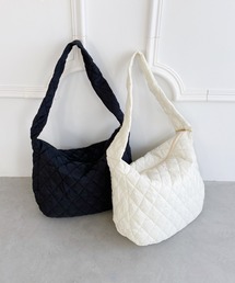 【A4サイズ収納可】キルティングショルダーバッグ マザーズ トラベルバッグ