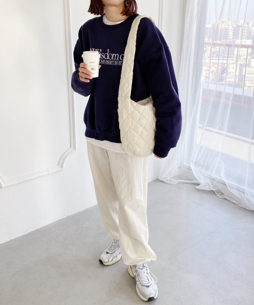 MYMOOD.(マイムード)の「【A4サイズ収納可】キルティングショルダーバッグ マザーズ トラベルバッグ(ショルダーバッグ・レディース・アイボリー/ブラック・FREE)」の11枚目の写真