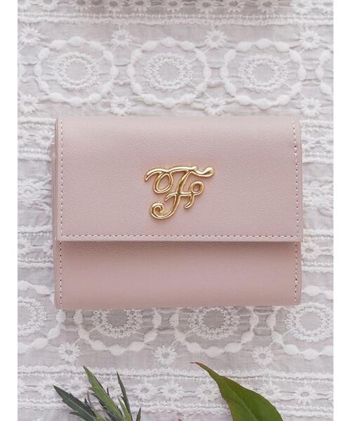 Maison de FLEUR（メゾンドフルール）の「F三つ折りウォレット