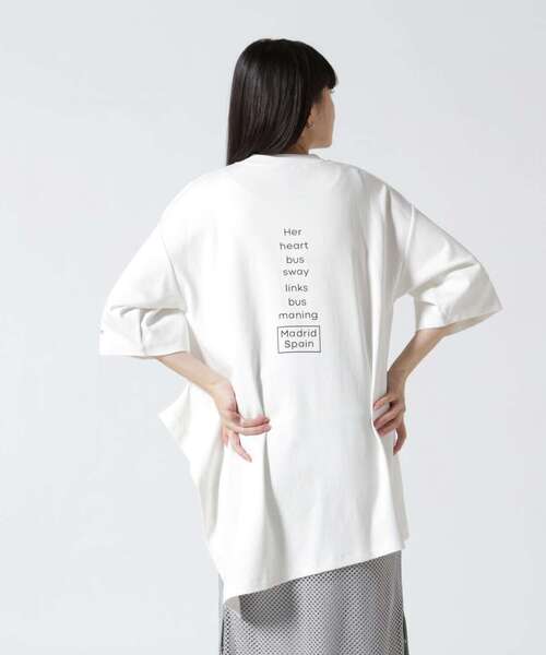 新品 AULA AILA アウラアイラ アンモナイトプリントTシャツ 新品 AULA AILA アウラアイラ アンモナイトプリントTシャツ