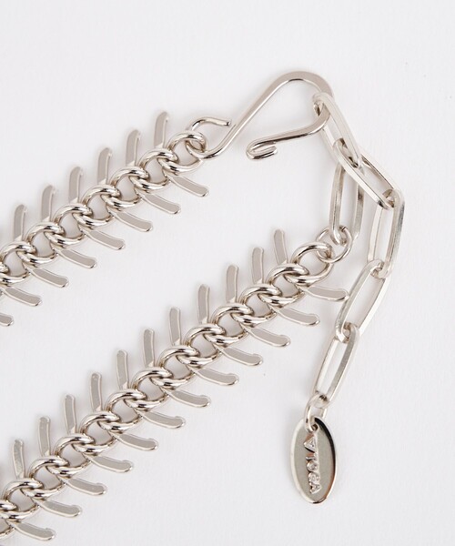 TOGA（トーガ）の「Magic triangle necklace（ネックレス）」 - WEAR