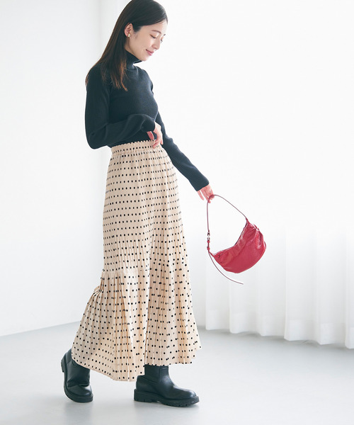 coca（coca）（コカ）の「プリーツ切り替えロングスカート（スカート・レディース・ホワイト/ブラック/グレー/ドット・ONE SIZE/LONG/SHORT）」の13枚目の写真