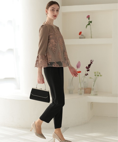 PREFERIR（プレフェリール）の「刺繍 フレア袖 ブラウス＆パンツドレス