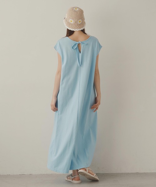 MILKFED.(ミルクフェド)の「SLEEVELSS LOGO DRESS(ワンピース・レディース・ネイビー/ライトブルー/ブラック・ONE SIZE)」の11枚目の写真