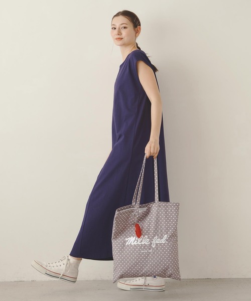 MILKFED.(ミルクフェド)の「SLEEVELSS LOGO DRESS(ワンピース・レディース・ネイビー/ライトブルー/ブラック・ONE SIZE)」の13枚目の写真