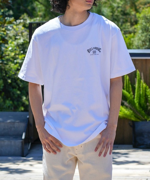BILLABONG（ビラボン）の「BILLABONG メンズ ARCH SQUARE Ｔシャツ 【2024年春夏モデル】/ビラボンバックプリント半袖Tシャツ（Tシャツ/カットソー・メンズ・モスグリーン/ホワイト/ブラック・SMALL/MEDIUM/LARGE/X-LARGE）」の4枚目の写真