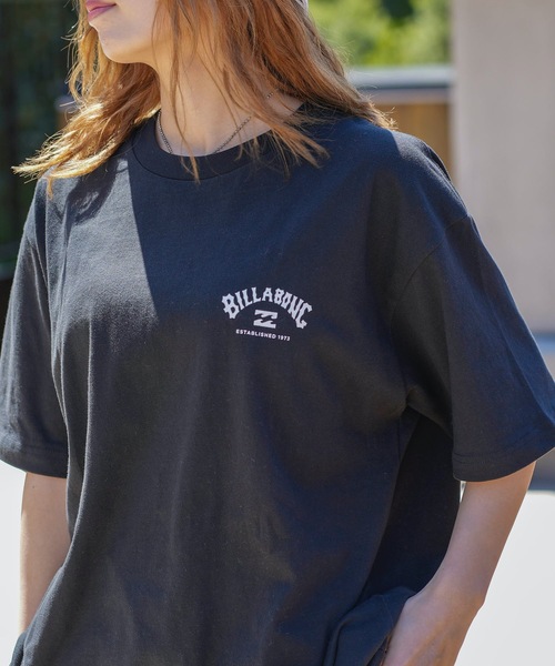 BILLABONG（ビラボン）の「BILLABONG メンズ ARCH SQUARE Ｔシャツ 【2024年春夏モデル】/ビラボンバックプリント半袖Tシャツ（Tシャツ/カットソー・メンズ・モスグリーン/ホワイト/ブラック・SMALL/MEDIUM/LARGE/X-LARGE）」の15枚目の写真