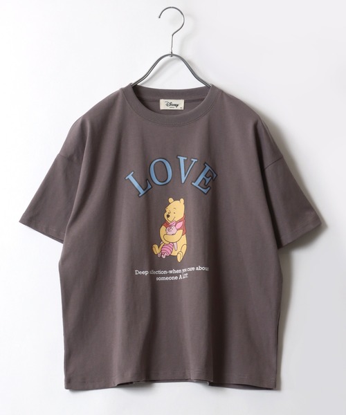 Disney(ディズニー)の「Disney(ディズニー)くまのプーさんキャラクタープリントTシャツ レディース(Tシャツ/カットソー・レディース・ピンク/ネイビー/モカ/ホワイト系その他・L/M)」の3枚目の写真
