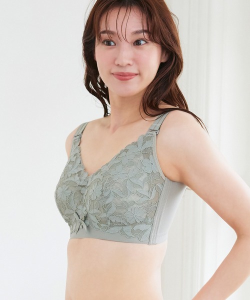 RADIANNE(ラディアンヌ)の「【もう自分のバストを嫌いにならなくてもいい】クラッシィワイヤレスブラ プルメリアレース/【ブラジャー単体】(ブラジャー・レディース・ネイビー/オレンジ/グリーン/ブラウン/ベージュ系その他/ブラック/ベビーピンク/ピンク系その他・B75/C75/C80/C85/D75/E75/F75/F85/D95/F80/F90/F95/D85/E80/C90/E85/D80/D90/E90/E95/C95/B80/B85)」の5枚目の写真