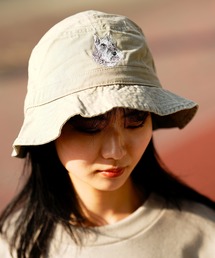 THE MILES（ザ マイルズ）の「DOG EMBROIDERY COTTON DAD HAT ハット（ハット）」