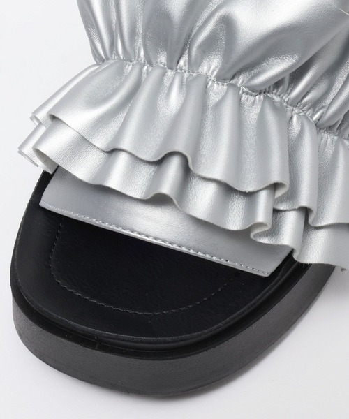 LOWRYS FARM(ローリーズファーム)の「カンドウフィットフリル 105198(サンダル・レディース・ブラック系その他/ブラック/ホワイト/シルバー・LARGE/MEDIUM)」の16枚目の写真