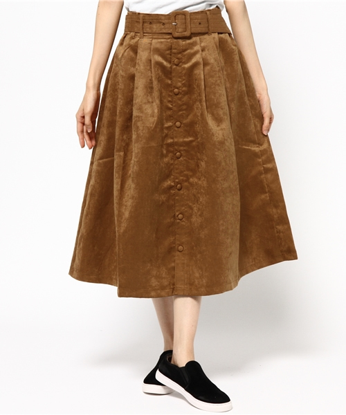 one after another NICE CLAUP（ワンアフターアナザーナイスクラップ）の「【mer11月号掲載 ナイスクラップ】ベルト付ミモレスカート（スカート・レディース・キャメル/カーキ/ドット・FREE）」の5枚目の写真