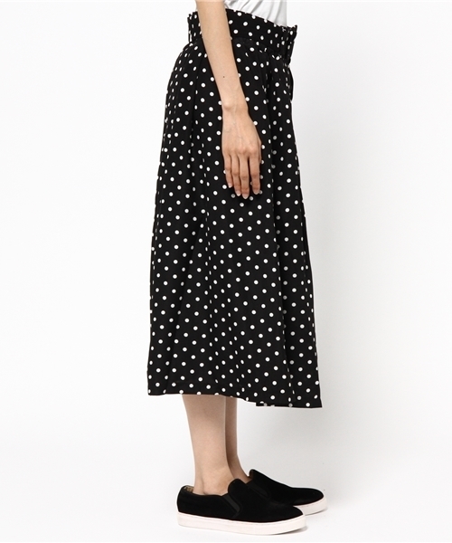 one after another NICE CLAUP（ワンアフターアナザーナイスクラップ）の「【mer11月号掲載 ナイスクラップ】ベルト付ミモレスカート（スカート・レディース・キャメル/カーキ/ドット・FREE）」の8枚目の写真