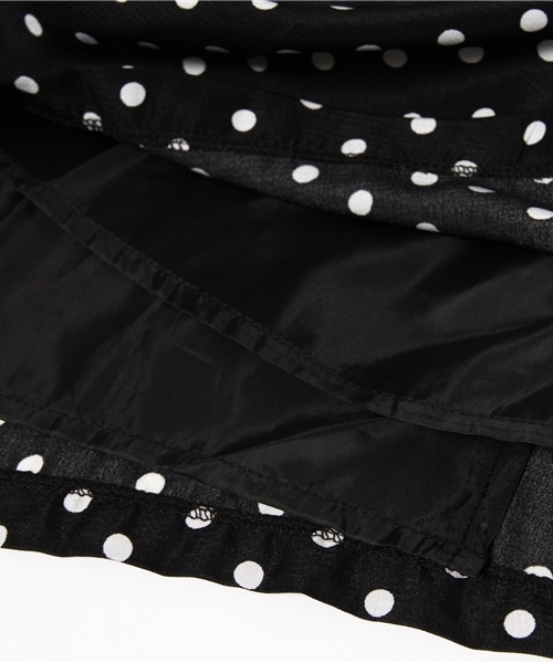 one after another NICE CLAUP（ワンアフターアナザーナイスクラップ）の「【mer11月号掲載 ナイスクラップ】ベルト付ミモレスカート（スカート・レディース・キャメル/カーキ/ドット・FREE）」の15枚目の写真