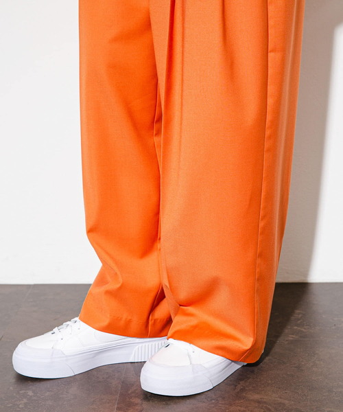 KBF（ケイビーエフ）の「『2サイズ展開』レイヤードデザインスラックスパンツ（その他パンツ・レディース・オフホワイト/オレンジ/グレー・38/36）」の4枚目の写真