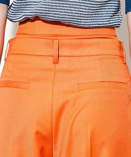 KBF（ケイビーエフ）の「『2サイズ展開』レイヤードデザインスラックスパンツ（その他パンツ・レディース・オフホワイト/オレンジ/グレー・38/36）」の5枚目の写真