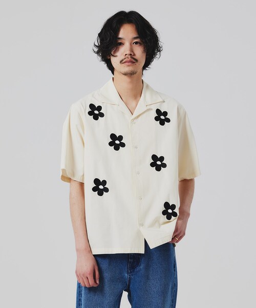 tk.TAKEO KIKUCHI(ティーケータケオキクチ)の「◆K’Project by あゆた Graffiti Flower Shirt(シャツ/ブラウス・メンズ・ホワイト系3/ブラック系・02/03)」の15枚目の写真