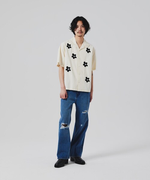 tk.TAKEO KIKUCHI(ティーケータケオキクチ)の「◆K’Project by あゆた Graffiti Flower Shirt(シャツ/ブラウス・メンズ・ホワイト系3/ブラック系・02/03)」の13枚目の写真