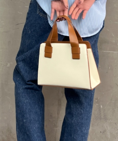 Loco Ocean(ロコオーシャン)の「【スクエアバッグ】フェイクレザー 配色 / 2way ハンドバッグ ショルダーバッグ(トートバッグ・レディース・ブラック/ホワイト/グリーン・ONE SIZE)」の8枚目の写真