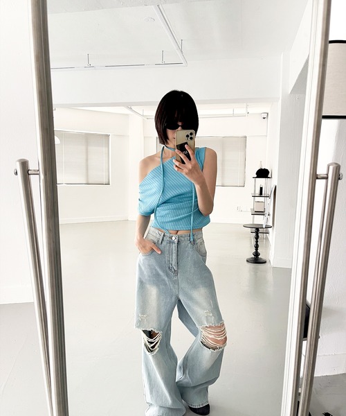 UNE MANSION(ユヌマンション)の「オープンショルダーサイドシャーリングマフラーSETカットソー(Tシャツ/カットソー・レディース・グレー/ブラック/ブルー・FREE)」の18枚目の写真