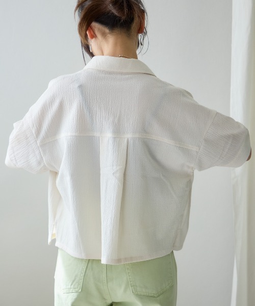 TRIANGLE PALETTE（トライアングルパレット）の「シャツブラウス /セットアップ対応（シャツ/ブラウス・レディース・カーキ/ブラック/アイボリー・FREE）」の19枚目の写真