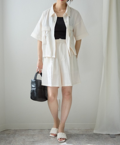 TRIANGLE PALETTE（トライアングルパレット）の「シャツブラウス /セットアップ対応（シャツ/ブラウス・レディース・カーキ/ブラック/アイボリー・FREE）」の11枚目の写真