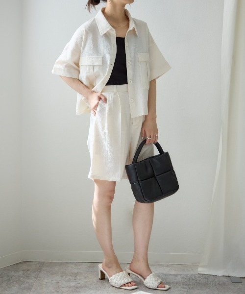 TRIANGLE PALETTE（トライアングルパレット）の「シャツブラウス /セットアップ対応（シャツ/ブラウス・レディース・カーキ/ブラック/アイボリー・FREE）」の12枚目の写真