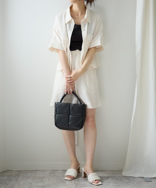 TRIANGLE PALETTE（トライアングルパレット）の「シャツブラウス /セットアップ対応（シャツ/ブラウス・レディース・カーキ/ブラック/アイボリー・FREE）」の13枚目の写真