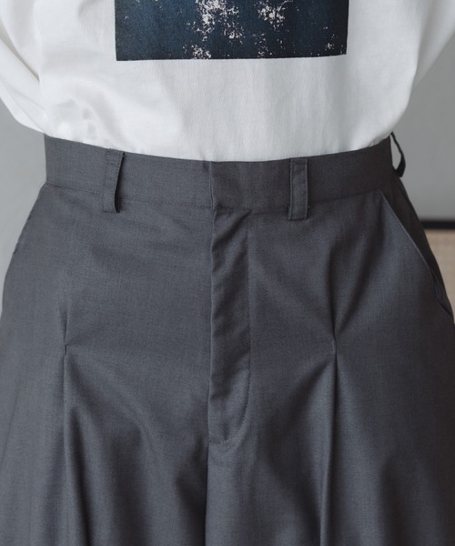 epnok(エプノック)の「メニータックワイドパンツ(スラックス・メンズ・ベージュ/グレー・SMALL/MEDIUM/LARGE)」の21枚目の写真