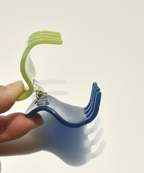 GOLDY(ゴールディ)の「ツートン アセチ ミニ バンス クリップ(バレッタ/ヘアクリップ・レディース・パープル/ピンク/グリーン/アイボリー・FREE)」の8枚目の写真