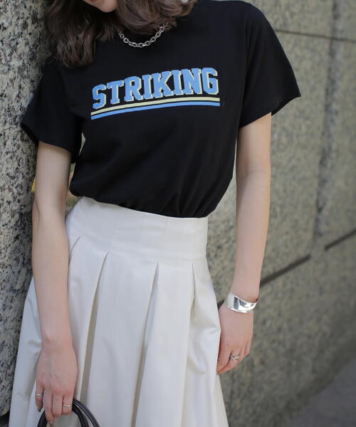 FREE'S MART（フリーズマート）の「カレッジロゴナンバープリントＴシャツ（Tシャツ/カットソー・レディース・ホワイト/ブラック・FREE）」の5枚目の写真