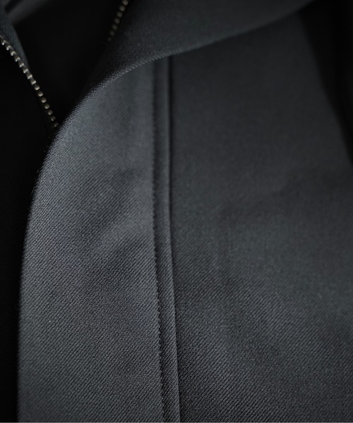 PLAN To（プラントゥ）の「Oversized Flight Blouson - オーバーサイズフライトブルゾン (合成皮革 / TR素材)（ブルゾン・メンズ・ブラック/ブラック系その他/チャコールグレー・SMALL/MEDIUM/LARGE）」の15枚目の写真