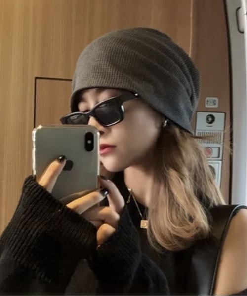 BARELY BLUE（ベアリーブルー）の「【 BARELY BLUE / ベアリーブルー 】 ルーズ ビーニー（ニットキャップ/ビーニー・レディース・ライトグレー/ブラック/グレー・FREE）」の7枚目の写真