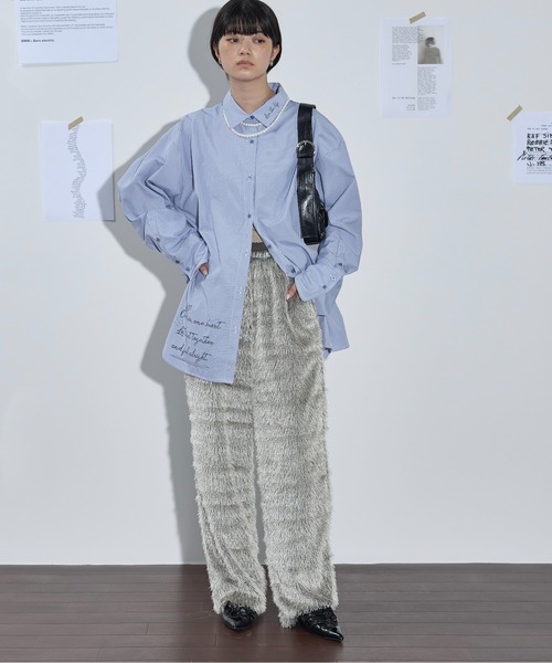 THE YOn(ザヨン)の「フリルギャザーポインテッドトゥミュール(パンプス・レディース・アンティークシルバー/ブラック/シルバー・36/37/38)」の19枚目の写真