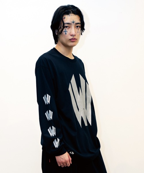 [W] by VIRGOwearworks（ダブリューバイヴァルゴウェアーワークス）の「W-logo lst（Tシャツ/カットソー・メンズ・イエロー/ホワイト/ブラック・M/L/XL/XXL）」の2枚目の写真
