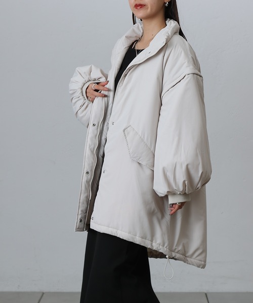 COLONY 2139（コロニートゥーワンスリーナイン）の「WEB・一部店舗限定 / 袖取り外しスタンドカラーモンスターコート（その他アウター・レディース・アイボリー/ブラック・FREE）」の14枚目の写真