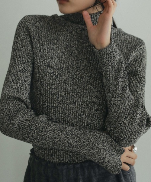 anuke（アンヌーク）の「anuke Slit Turtle Knit スリットタートル