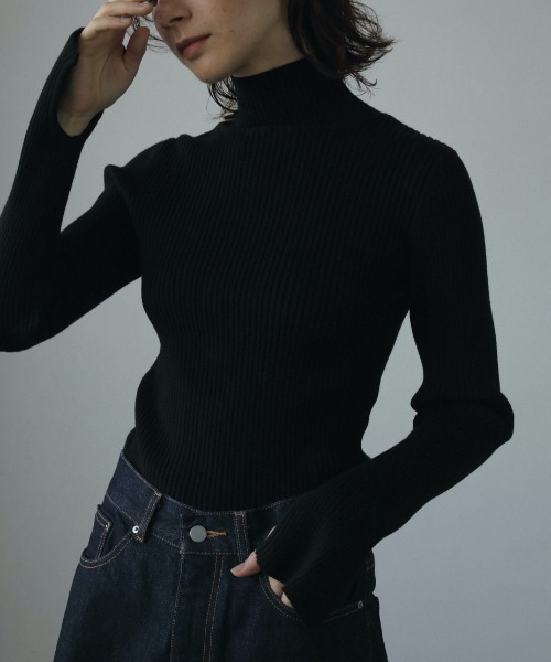 anuke（アンヌーク）の「anuke Slit Turtle Knit スリットタートル