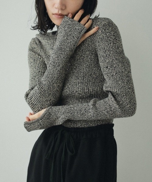anuke（アンヌーク）の「anuke Slit Turtle Knit スリットタートル