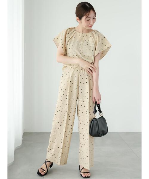 Te chichi TERRASSE（テチチテラス）の「【セットアップ可】麻調ワイドパンツ（その他パンツ・レディース・ベージュ/ブラック/チャコールグレー・F）」の8枚目の写真