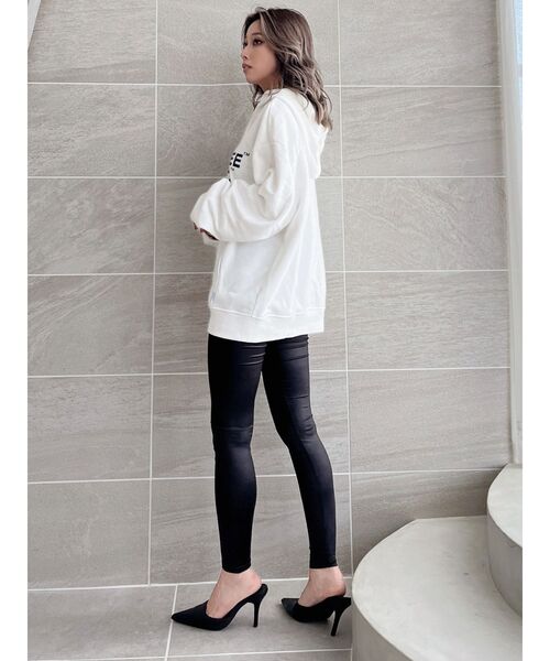 GYDA（ジェイダ）の「NO COFFEE NO GYDAスウェットパーカー（パーカー・レディース・オフホワイト/ブラック・FREE）」の10枚目の写真