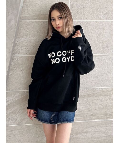GYDA（ジェイダ）の「NO COFFEE NO GYDAスウェットパーカー（パーカー・レディース・オフホワイト/ブラック・FREE）」の13枚目の写真