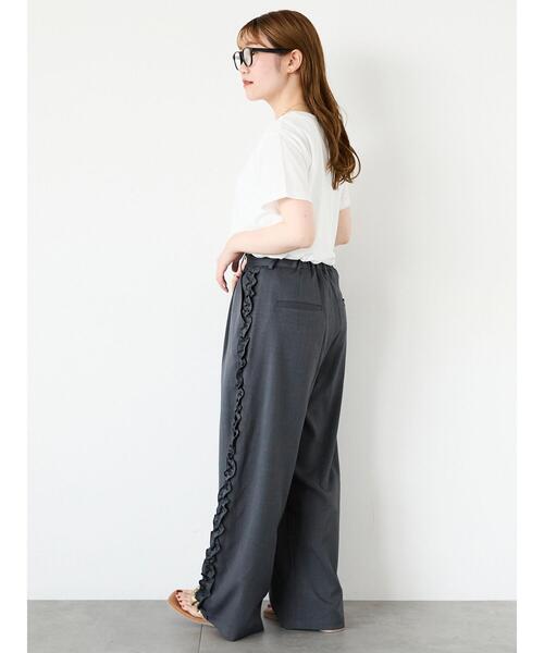 ehka sopo（エヘカソポ）の「刺繍ロゴTシャツ（Tシャツ/カットソー・レディース・オフホワイト/ピンク/ブラック/サックスブルー・F）」の12枚目の写真